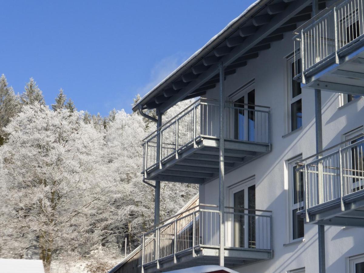 Fraenkische Linie - Radspitz-Ferienwohnungen Marktrodach Buitenkant foto