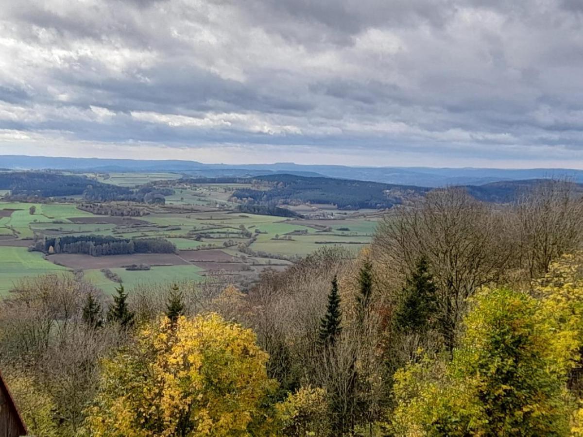 Fraenkische Linie - Radspitz-Ferienwohnungen Marktrodach Buitenkant foto